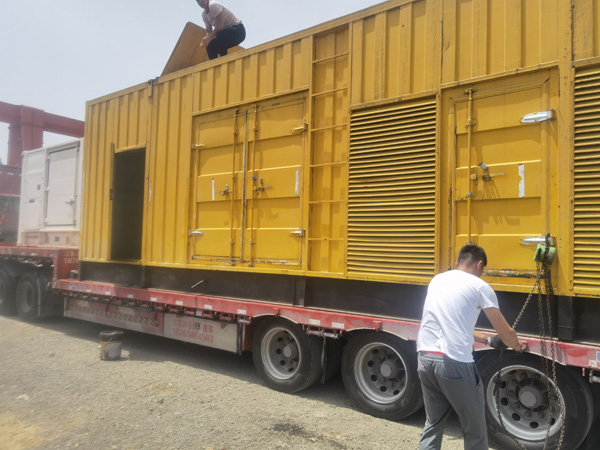 岐山除了负载情况和发动机维护，还有哪些因素会影响 200kw 柴油发电机的油耗？