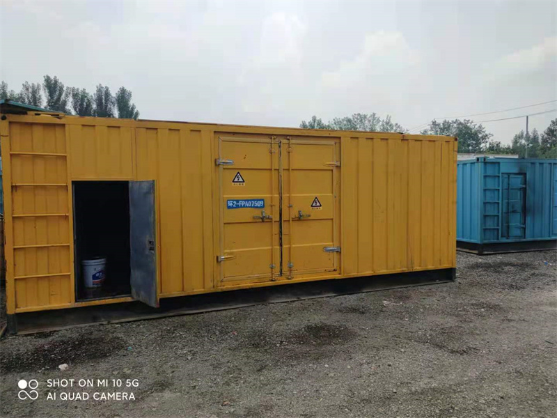 岐山200KW柴油发电机组需要配备什么型号的电缆线？